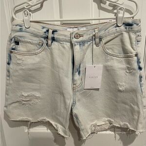 KanCan White(ish)Distressed Jean Shorts Women’s 13/30